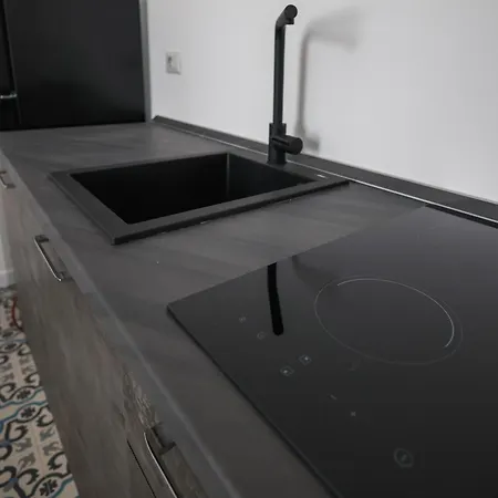 Di Prima Diffuso 4* קטאניה