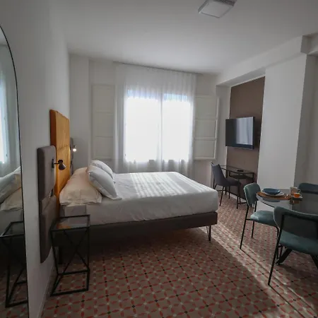 Di Prima Diffuso Apart-hotel 4*