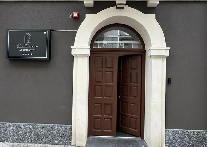 Di Prima Diffuso Aparthotel 4*